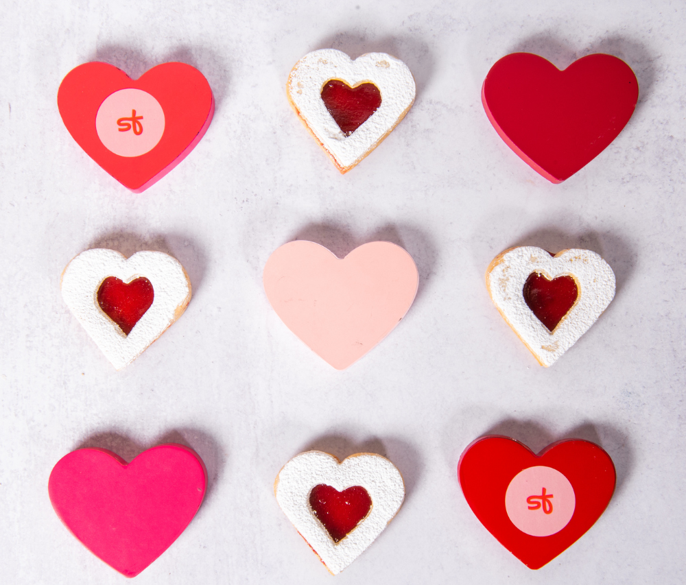 Valentine's Day Linzer Cookie, 6-Pack